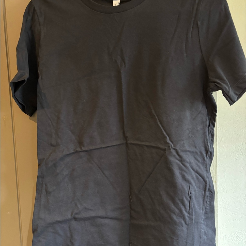 Bella Canvas Short Sleeve shirts (medium) bundle of 13 - Picture 4 of 9